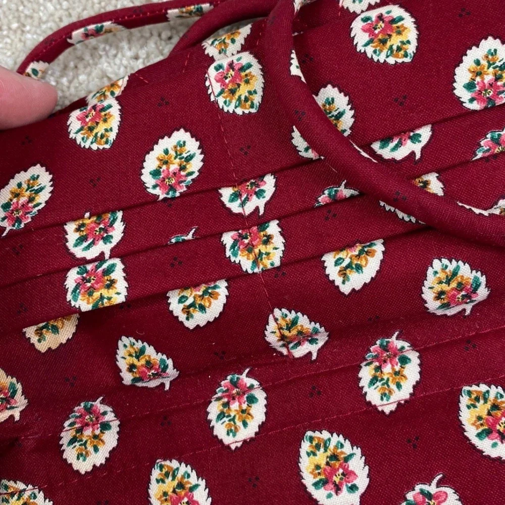 Vera Bradley Burgundy Red Floral Quilted Cotton Crossbody Wallet Bag ID Holder